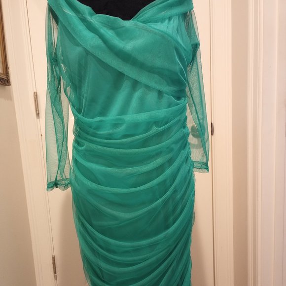 REDUCED! Stunning, Chic Teal  BooHoo  Midi Length Dress Size /14 - Picture 2 of 3